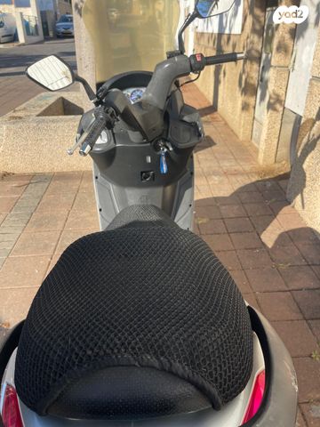 מודעת רכב סאן יאנג ג'וי רייד 200