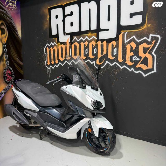 מודעת רכב סאן יאנג קרוזים 300