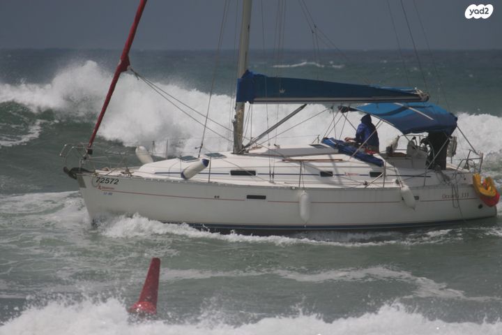 מודעת רכב Beneteau