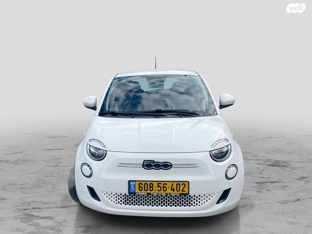 מודעת רכב פיאט 500E