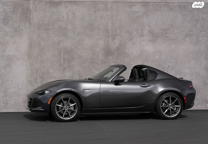 מודעת רכב מאזדה MX-5