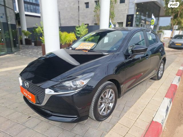 מודעת רכב מאזדה 2