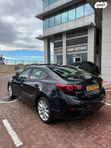 מודעת רכב מאזדה 3