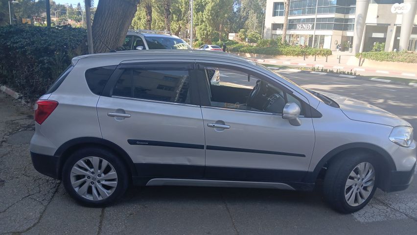 מודעת רכב סוזוקי קרוסאובר