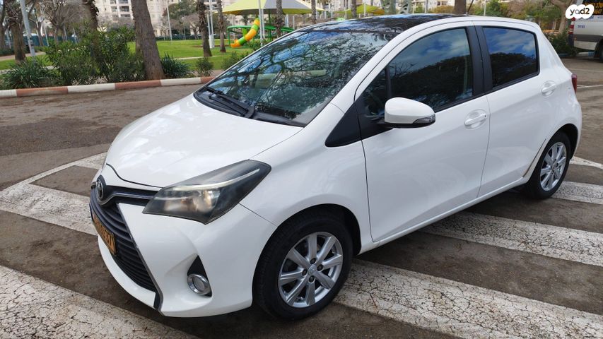 מודעת רכב טויוטה יאריס