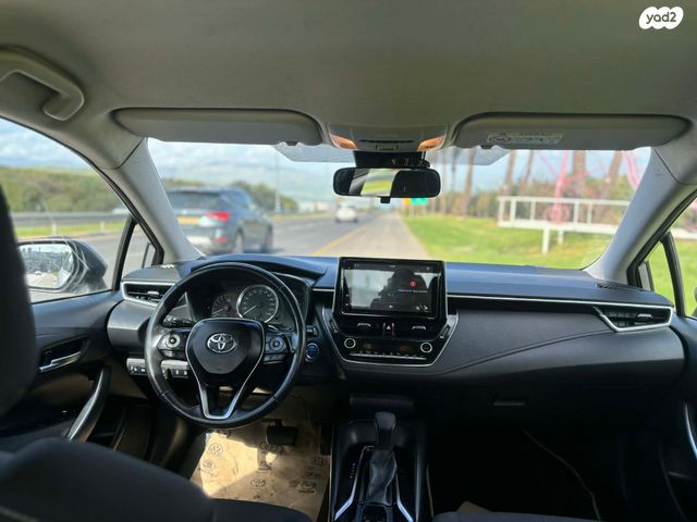 מודעת רכב טויוטה קורולה 1