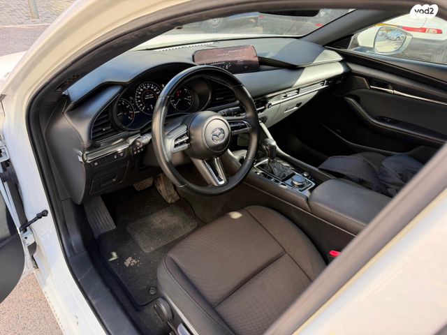 מודעת רכב מאזדה 3 1