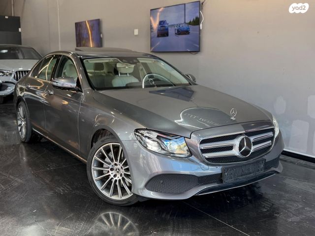 מודעת רכב מרצדס-בנץ E-class