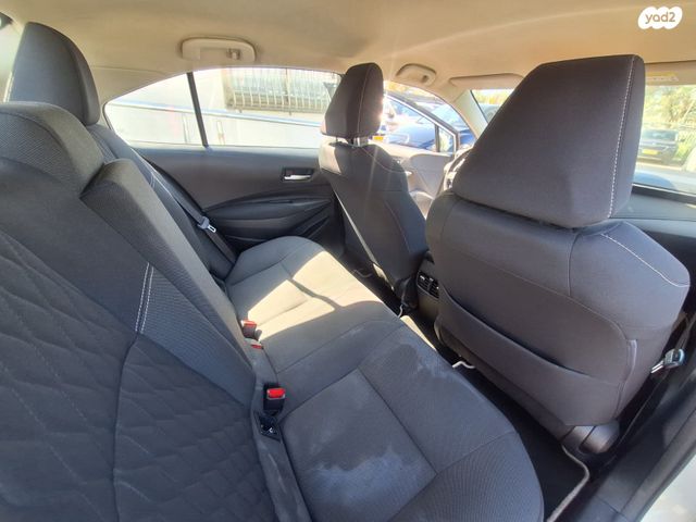 מודעת רכב טויוטה קורולה 2