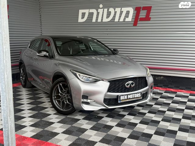 מודעת רכב אינפיניטי Q30