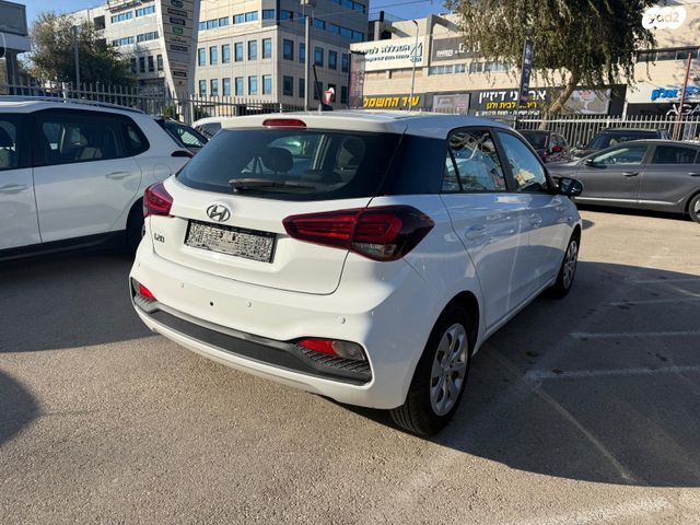 מודעת רכב יונדאי i20 2