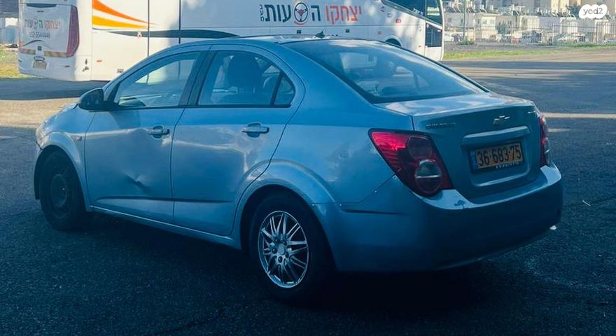 מודעת רכב שברולט סוניק