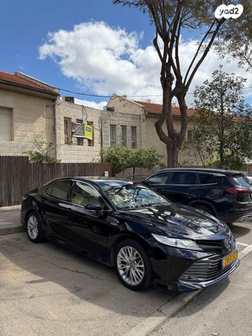 מודעת רכב טויוטה קאמרי