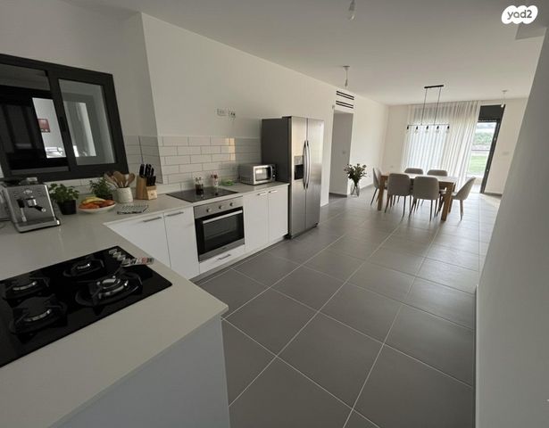 שדרות דוד המלך 46