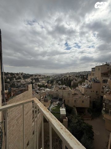 מרדכי אלקחי 55