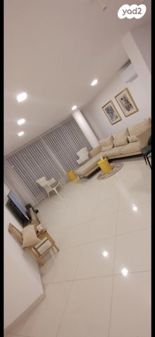 יהושע חנקין 42