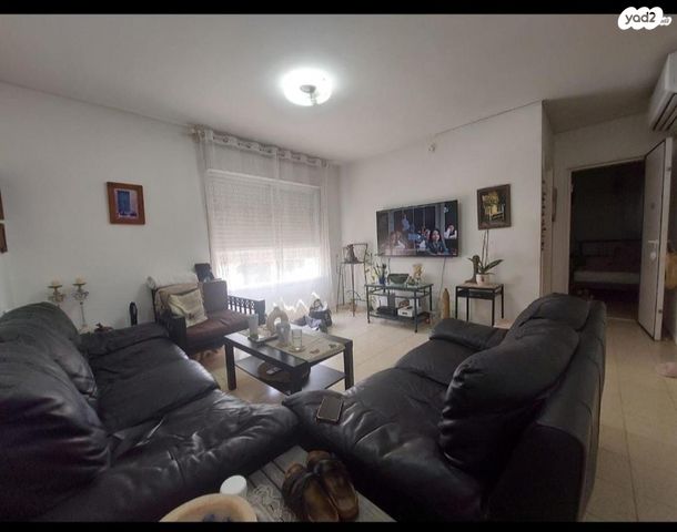 אהרון לובלין 26