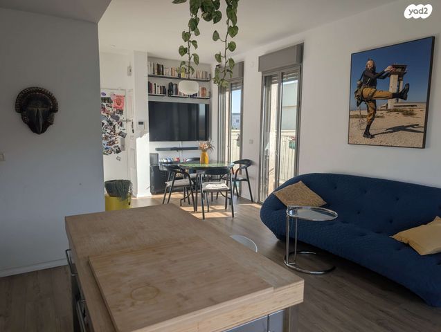 שמואל ירחינאי 8