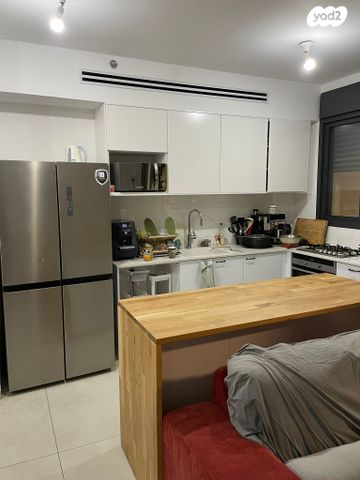 דרך זאב ז'בוטינסקי 10