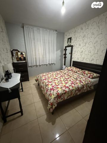 שדרות ירושלים 16