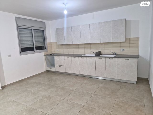 שדרות הרב עובדיה יוסף 