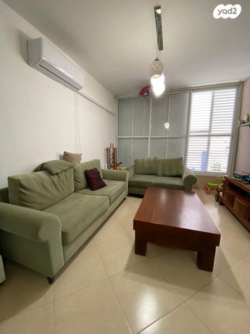 רמז, מערב ותיק