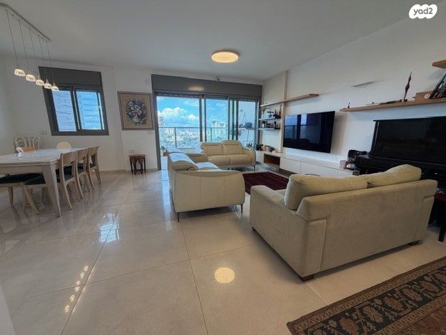 רב אלוף דן שומרון 