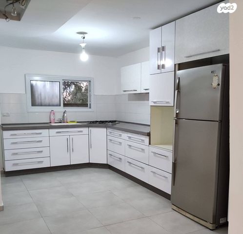 שדרות ירושלים 