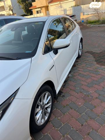 מודעת רכב טויוטה קורולה