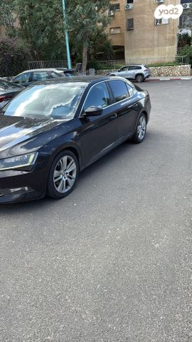 מודעת רכב סקודה סופרב