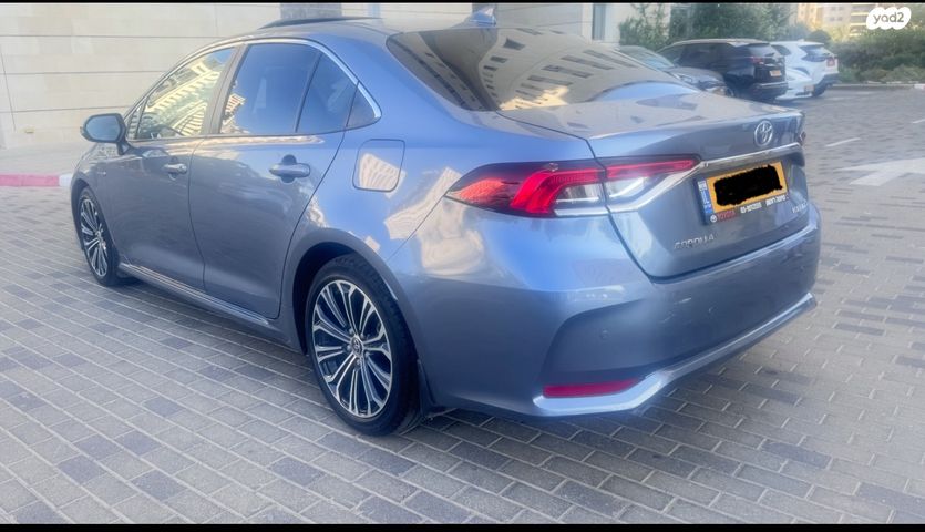 מודעת רכב טויוטה קורולה