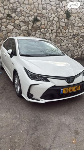 מודעת רכב טויוטה קורולה