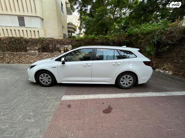 מודעת רכב טויוטה קורולה