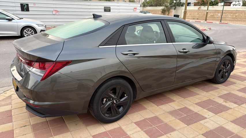 מודעת רכב יונדאי אלנטרה