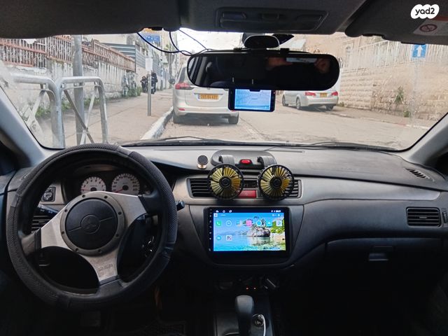 מודעת רכב מיצובישי לנסר