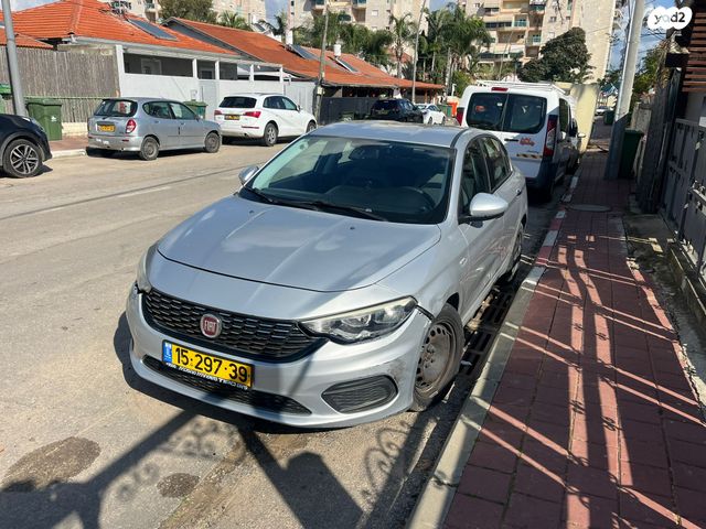 מודעת רכב פיאט טיפו