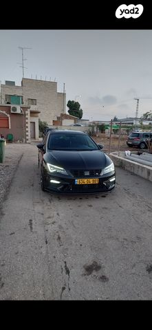 מודעת רכב סיאט לאון