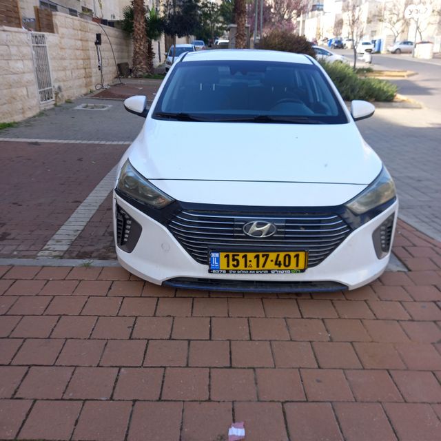 מודעת רכב יונדאי איוניק