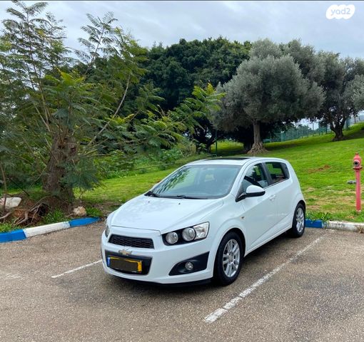 מודעת רכב שברולט סוניק