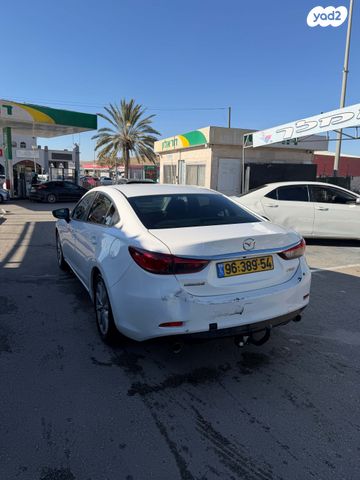 מודעת רכב מאזדה 6