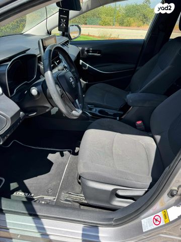 מודעת רכב טויוטה קורולה