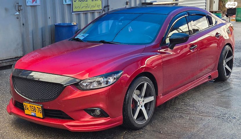 מודעת רכב מאזדה 6