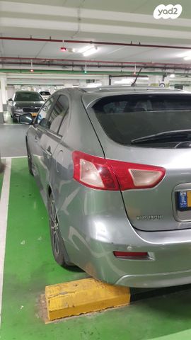 מודעת רכב מיצובישי לנסר