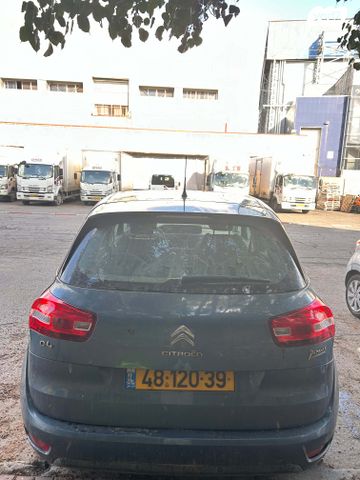 מודעת רכב סיטרואן C4 פיקאסו