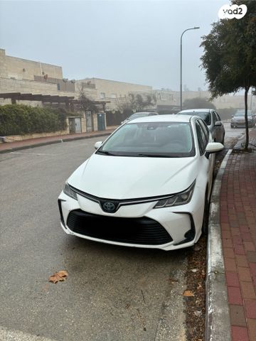 מודעת רכב טויוטה קורולה