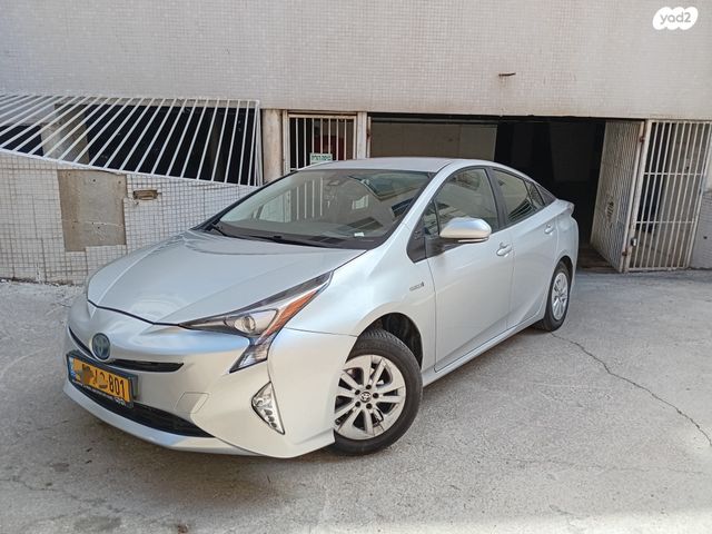 מודעת רכב טויוטה פריוס