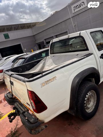 מודעת רכב איסוזו די-מקס