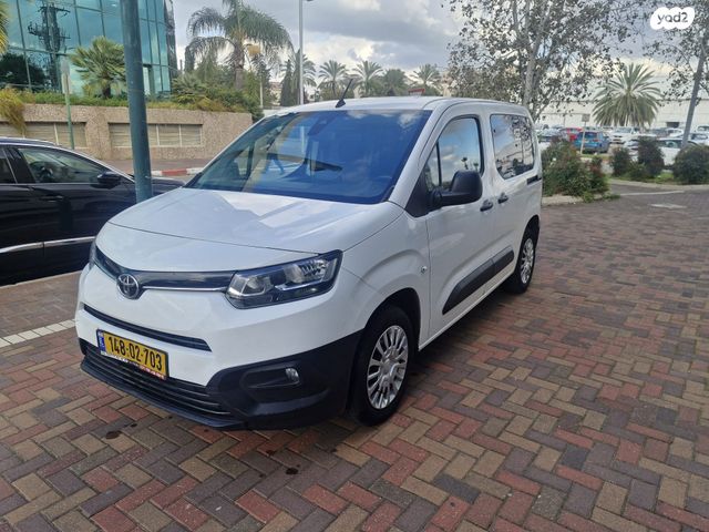 מודעת רכב טויוטה פרואייס סיטי