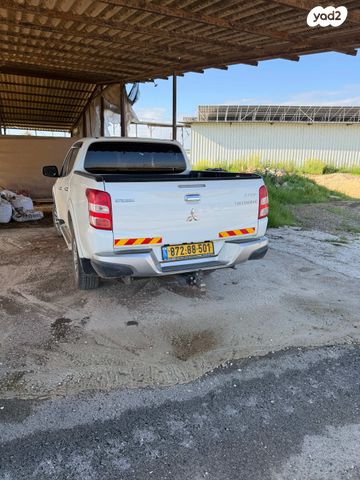מודעת רכב מיצובישי טרייטון / L200