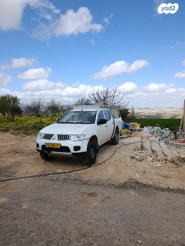 מודעת רכב מיצובישי טרייטון / L200